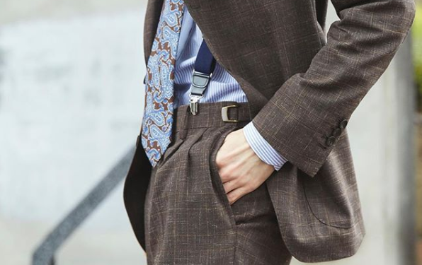 茶色のスーツをお洒落にコーディネート！ | SUIT LIBRARY 