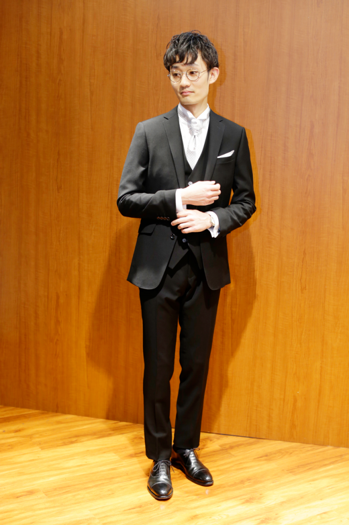 スリーピース スーツ メンズ ビジネススーツ フォーマルスーツ 結婚式 無地 スーツセット 就活 3ピーススーツ スリムスーツ 通勤 CCHY]スリーピース フォーマルスーツ カラースーツ テーラード