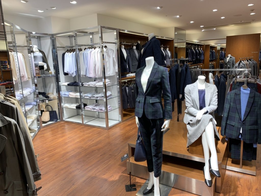 スーツセレクト店内画像