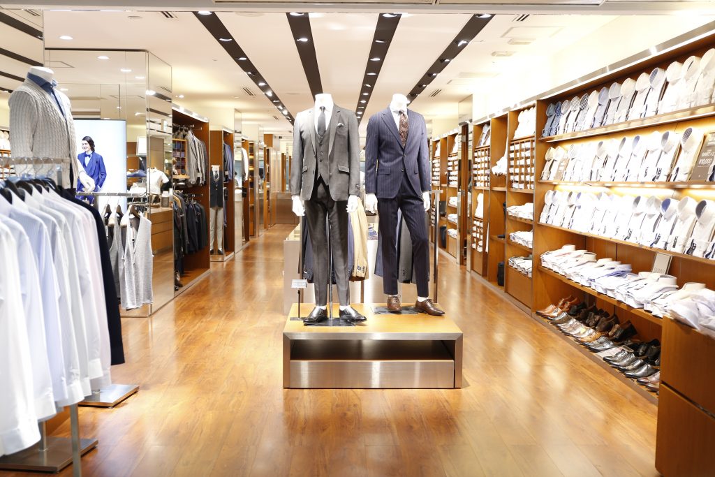 スーツセレクト店内画像